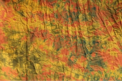 <h3 style="text-align: center;"><span style="color: #372a1e;">Bildung</span></h3>
<p style="text-align: center;">Die Schulbildung in Tansania ist f&uuml;r viele Familien zu teuer und zus&auml;tzlich von sehr schlechter Qualit&auml;t, weshalb die M&auml;dchen bei Pa1 Englisch-, Haushalts- und Aufkl&auml;rungsunterricht erhalten. In Tansania gibt es zwar ein Bildungssystem, allerdings gehen immer noch viele Kinder aufgrund begrenzter Ressourcen und regionaler Disparit&auml;ten nicht zur Schule oder beenden ihre Ausbildung nicht.</p>